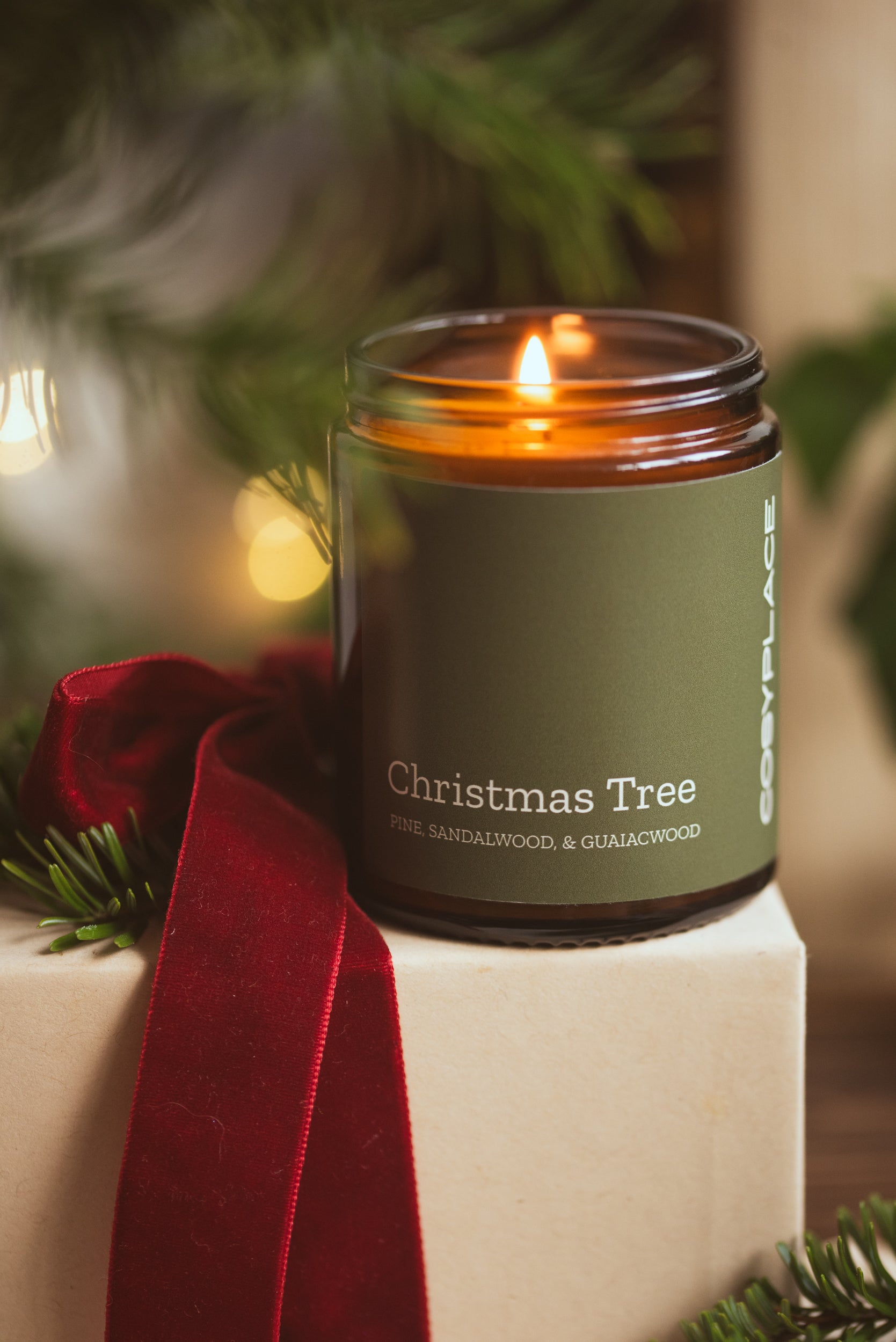 CHRISTMAS TREE - Nordic Spruce and Cedarwood Pet Friendlier Scented Soy Candle - COSYPLACE CANDLES