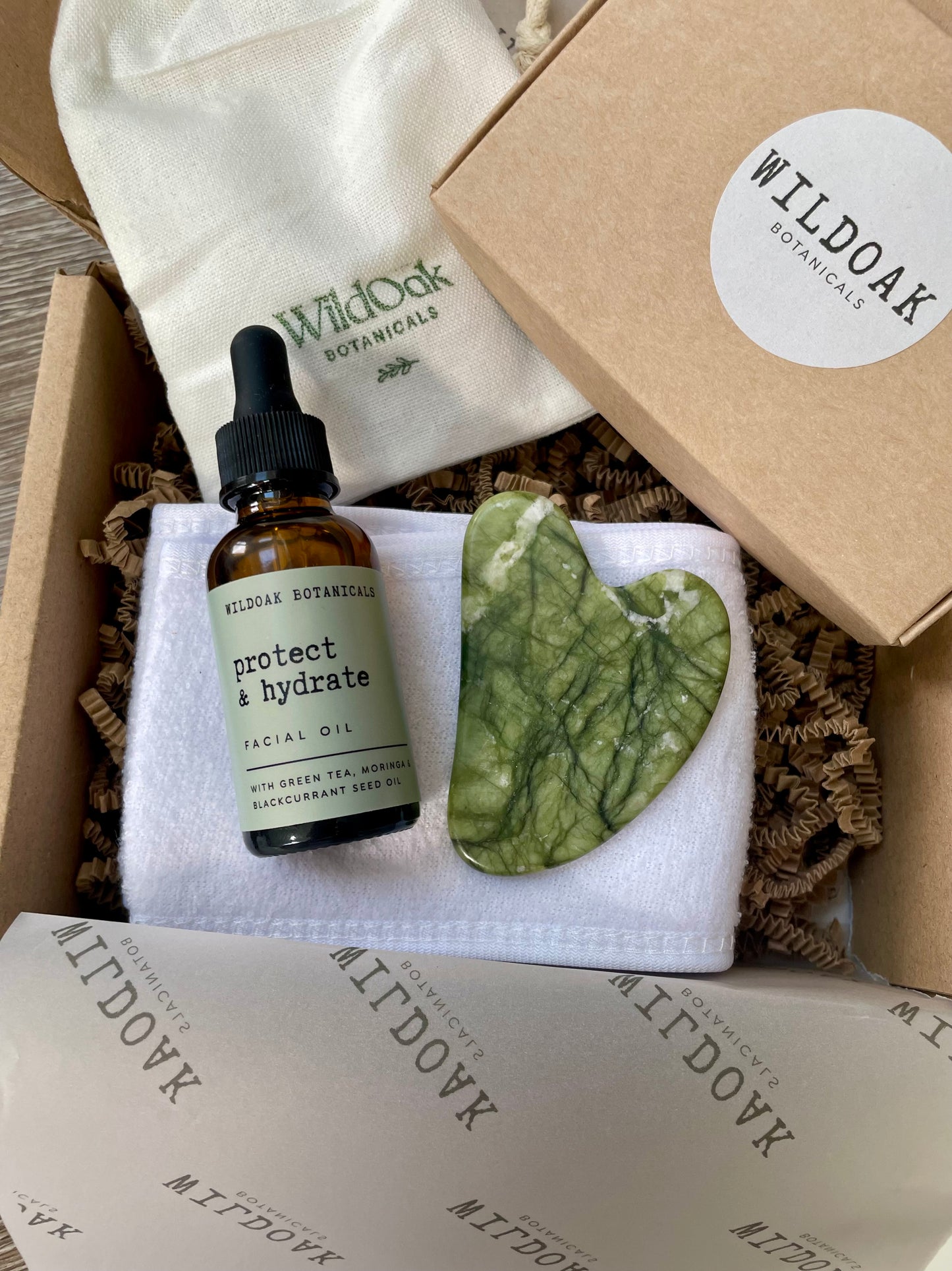 GUA SHA FACIAL MASSAGE GIFT SET